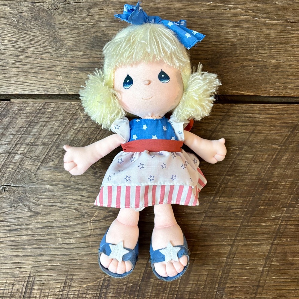 Vintage 1988 Applause Precious Moments Dolls of the Month Julie American‎ Theme